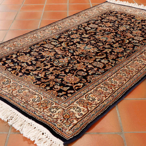 Handmade fine Kashmir silk rug - 306350