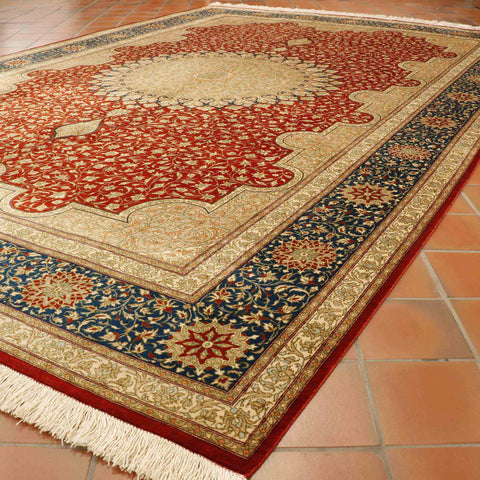 Extra fine handmade Persian Qum carpet - 307656