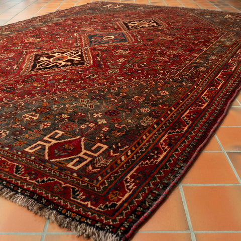 Handmade semi old Qashqai rug - 308600