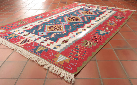 Handmade Fine Turkish Seccade Kilim rug - 309477