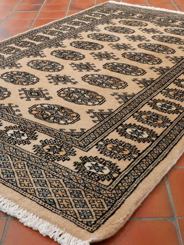 Luxury handmade Mori Pakistan Bokhara rug - 307064