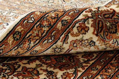 Fine handmade Kashmir silk carpet - 307296