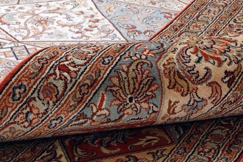 Fine handmade Kashmir silk carpet - 307298