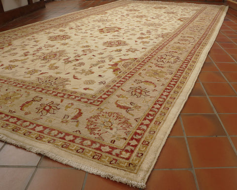 Fine handmade Afghan Ziegler Carpet - 307927